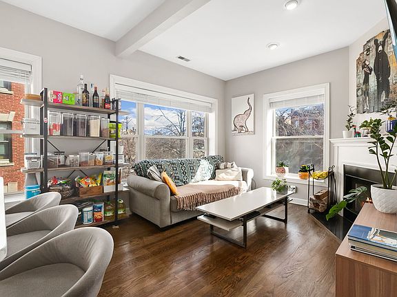 2nd image of 4630 N Racine Ave #2