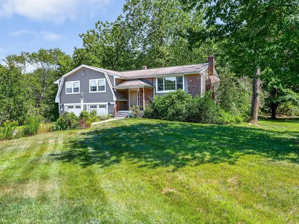 3 San Mateo Dr, Chelmsford, MA 01824