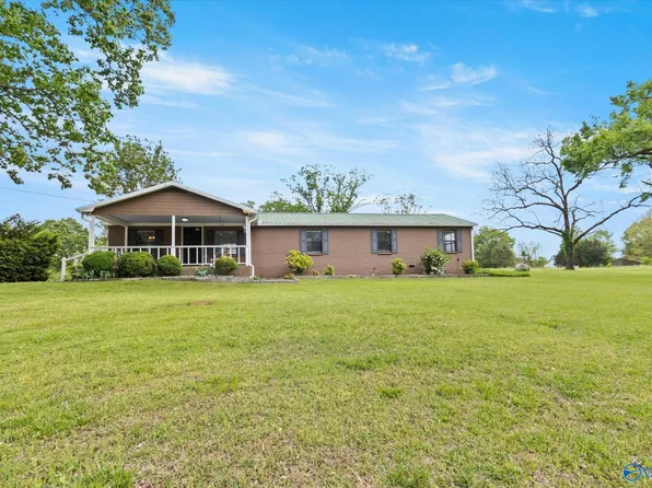 1232 Morrow Mountain Rd, Somerville, AL 35670