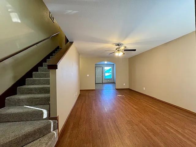 4204 SW Chapelstone Ave - 2 — Photo 3
