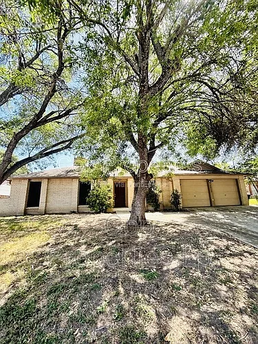 14810 Ridge Hill Dr Photo 1
