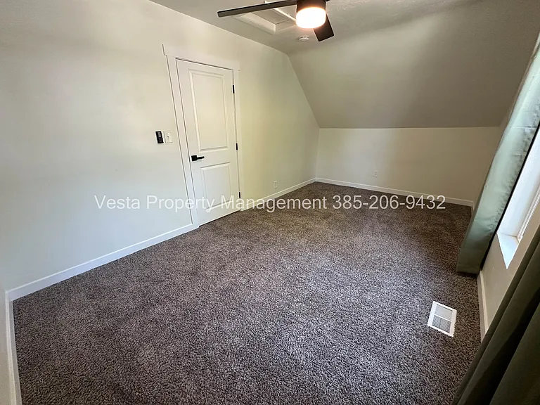 2538 Orchard Ave — Photo 15