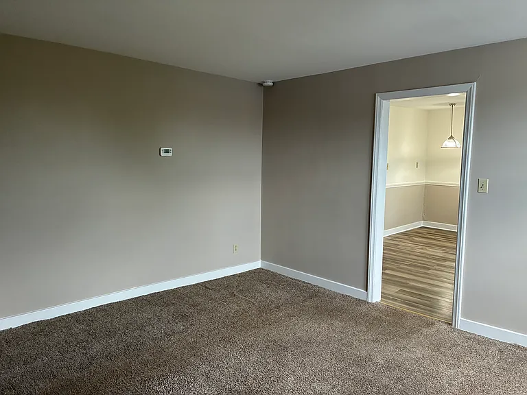 1002 Curry Rd #2 — Photo 6