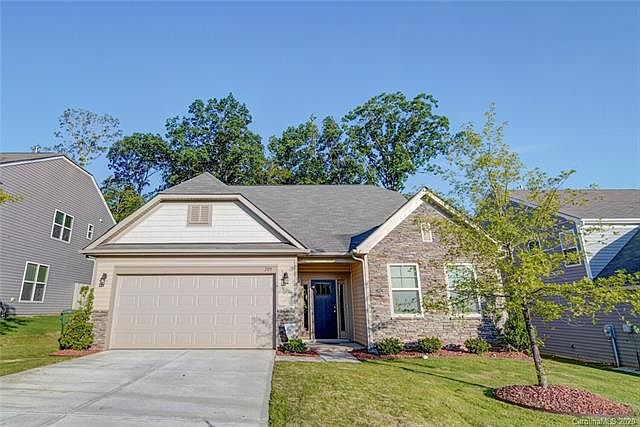 1st image of 209 Kingston Dr