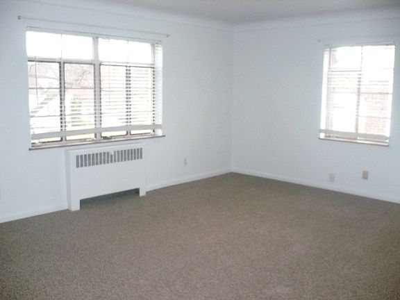 4th image of 3136 Werk Road #4
