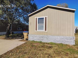 741 E Wilson Dr, Towanda, KS 67144