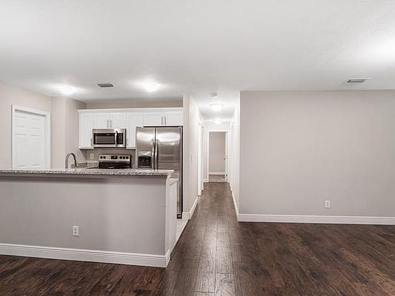 5th image of 3609 E Frierson Ave