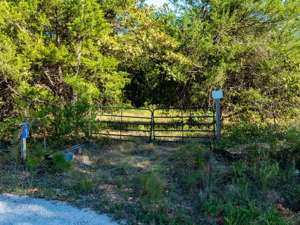 682 Jones Farm Rd, Melbourne, AR 72556