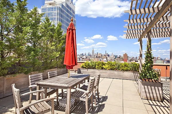 Sold by Stribling | media 26