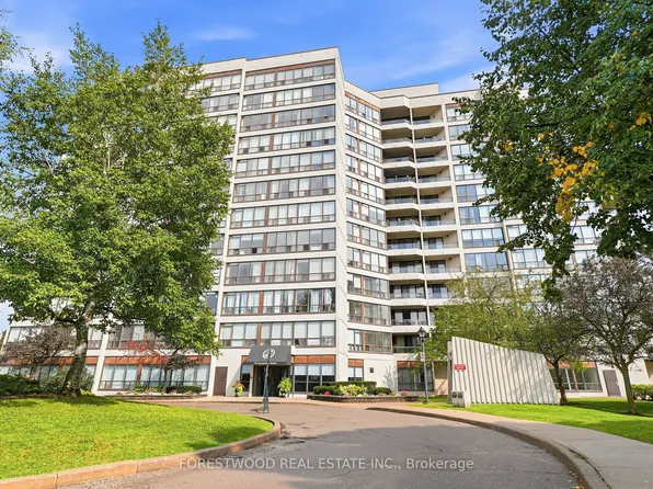 10 Laurelcrest St #311, Brampton, ON L6S 5Y3