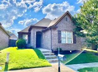 1563 Wynne Grove Rd, Cordova, TN 38016