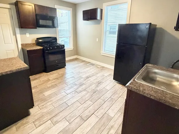 7 Woolsey St #1, New Haven, CT 06513