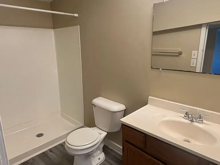 235 Emming St — Photo 22