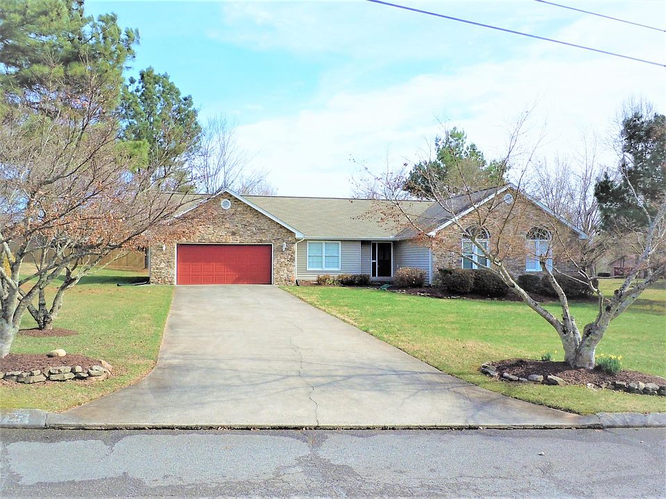 1st image of 725 Whippoorwill Cir