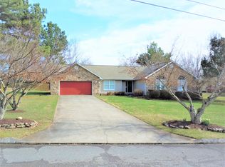 725 Whippoorwill Cir, Seymour, TN 37865