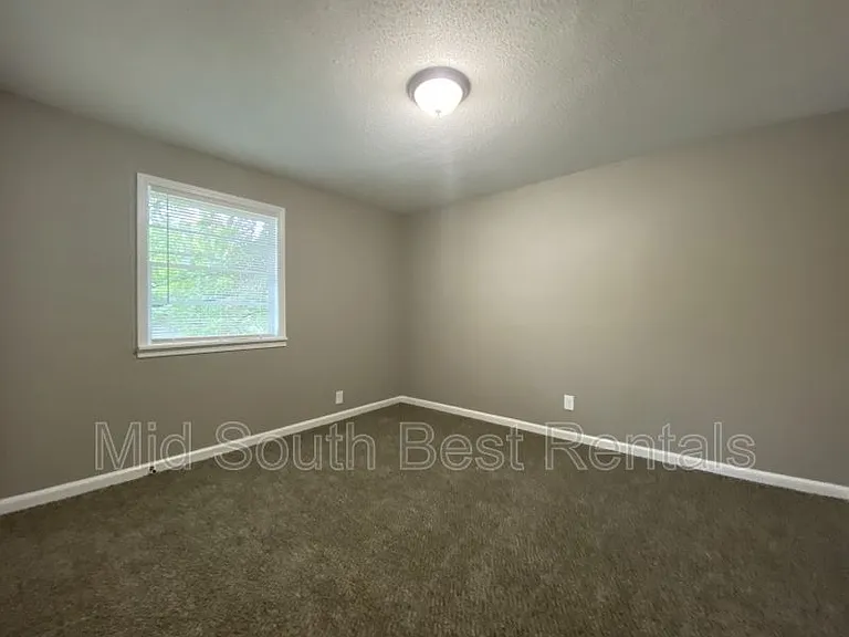 3706 W 19th St — Photo 8