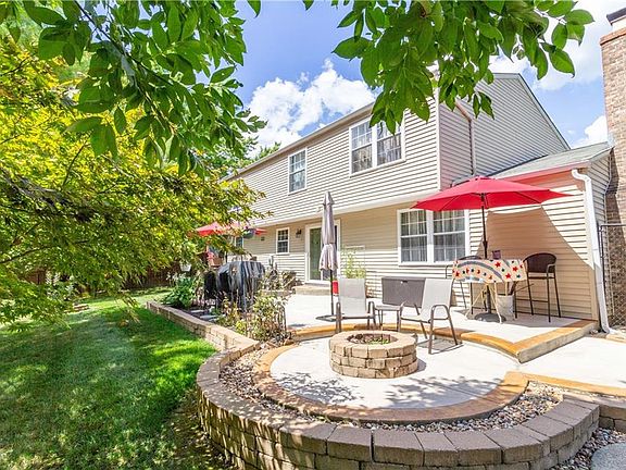 2nd image of 6119 Thrushwood Cir