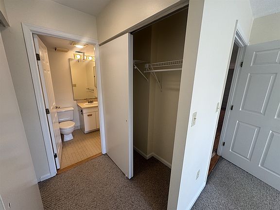 4th image of 340 Franklin St #505