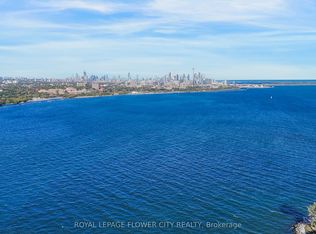 38 Annie Craig Dr #Penthouse 404, Toronto, ON M8V 0G9