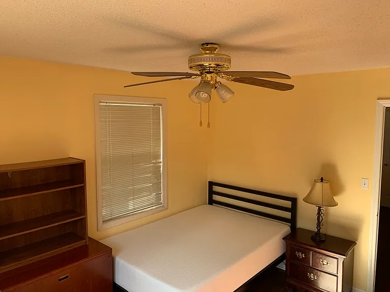 1130 Carlton Ave #203 — Photo 12