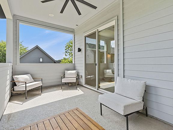 5th image of 1707 Deloney St #2