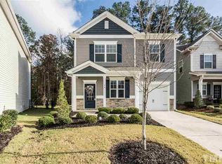 94 Crownview Ct, Clayton, NC 27527