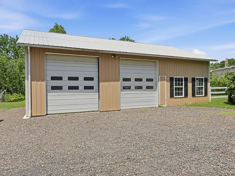 1682 Creek Rd — Photo 54
