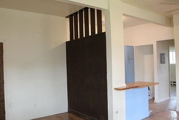 3rd image of 17272 Bentler St APT 39