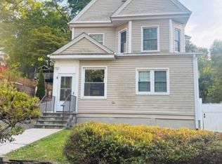 2 Arthur St, Yonkers, NY 10701