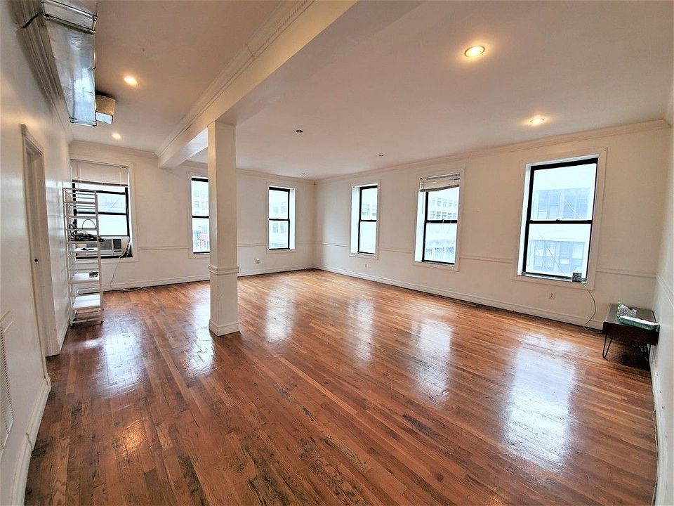 1st image of 44 Willoughby St #3F