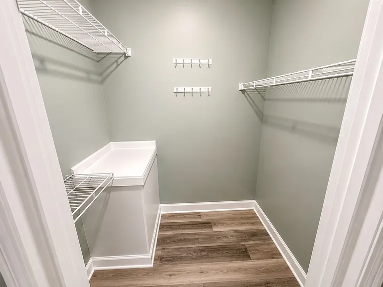 2543 Painters Mill Dr — Photo 16