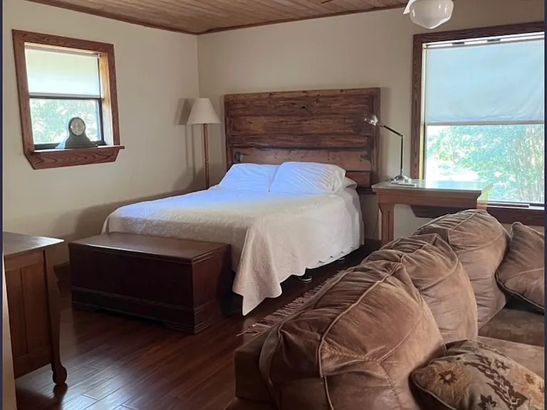 650 Bluff Ridge Ct #1 — Photo 4