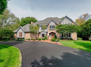 19470 Chaparral Dr, Brookfield, WI 53045