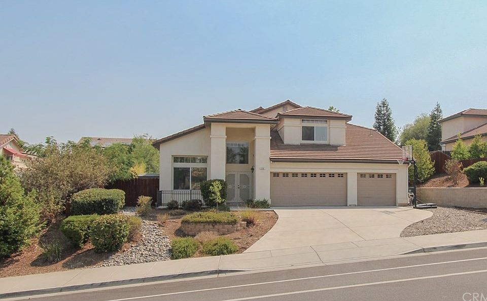 2nd image of 318 Montebello Oaks Dr