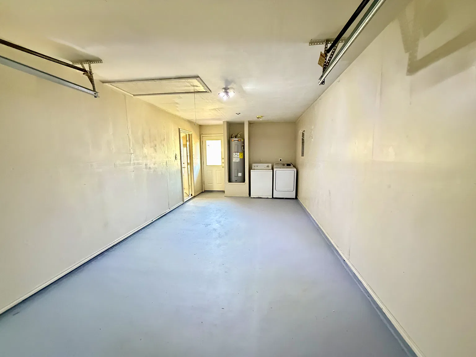 2 bed, 800 sqft, $1,025 — Photo 3