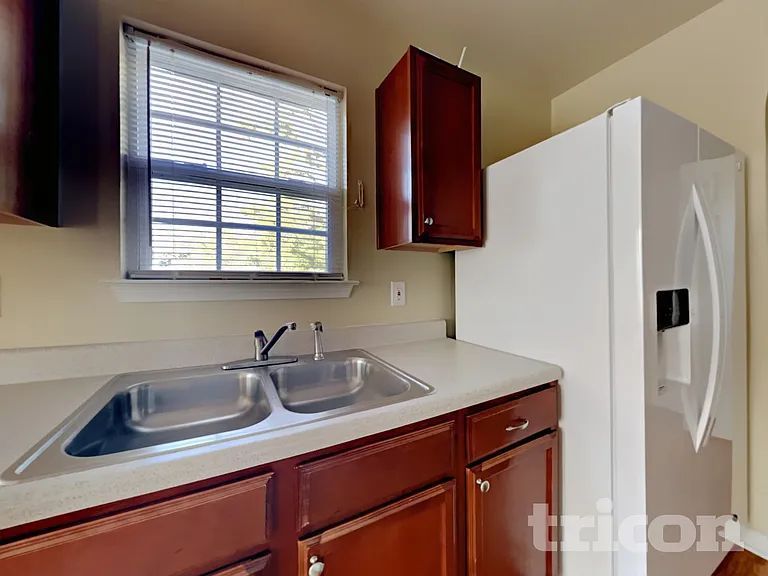 7431 Fowler Springs Ln — Photo 4