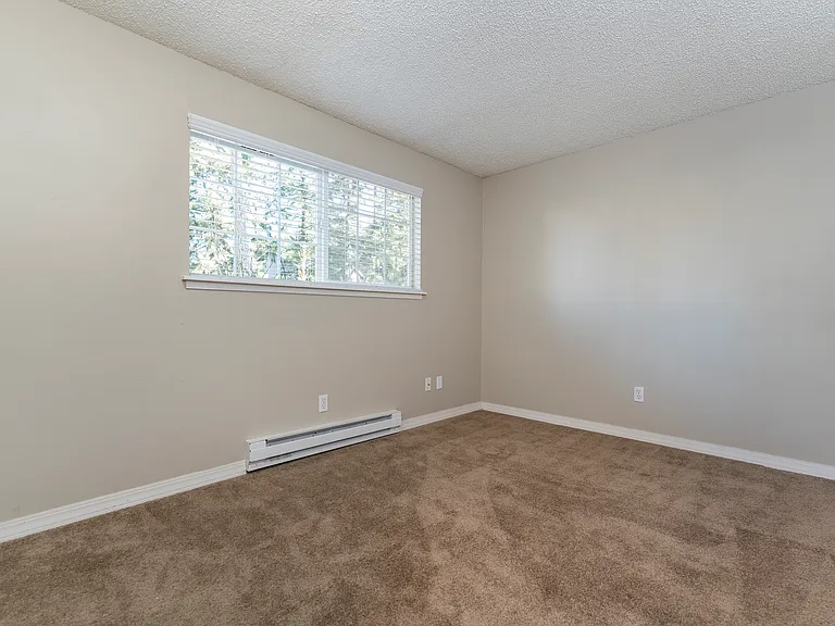1 Bed 1 Bath Standard - 750 Sq Ft 1 Bed 1 Bath Standard - 750 Sq Ft