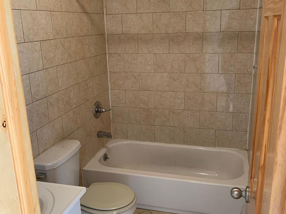 1st image of 21608 Jamaica Ave #2D