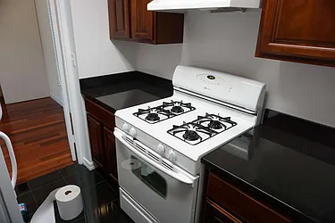 Rented by Manhattan Apartment Organization