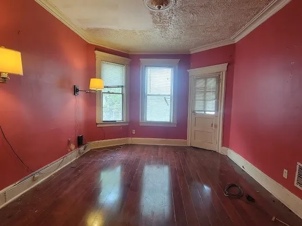 25 Dwight Street image 4 of 49