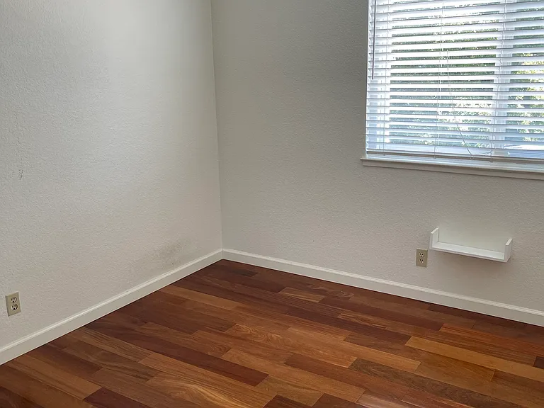 4430 Holt St — Photo 7
