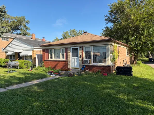 307 W 149th Pl, Harvey, IL 60426