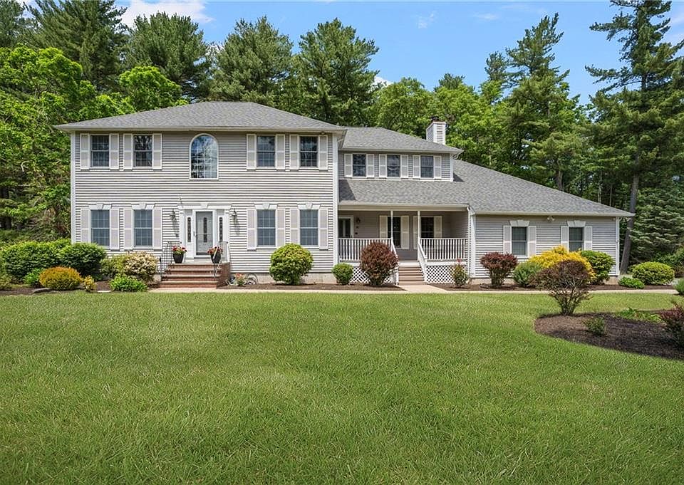 1st image of 95 River Farm Dr