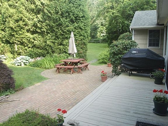 Great deck & patio
