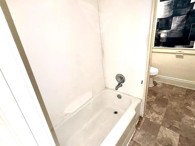 1403 E Derry Rd #2 — Photo 3