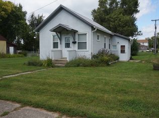 409 E Spruce St E, Sisseton, SD 57262
