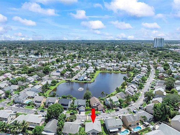 4th image of 12265 NW 32nd Mnr