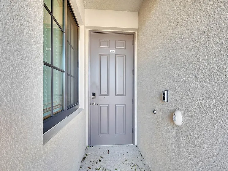 17510 Gawthrop Dr #203 — Photo 3