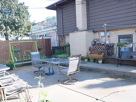 4th image of 1744 N 18th Ave