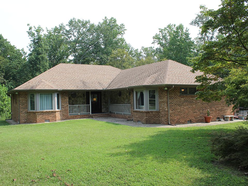 1st image of 4002 Fraley Dr